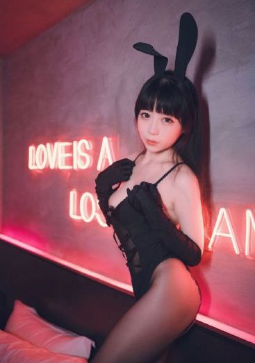 久久久噜噜噜久久人妻_无广告免费播放高清电影