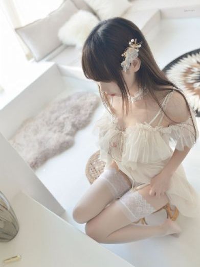 黄色美女视频_4K全集免费观看
