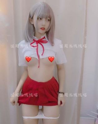 大白屁股一区二区在线_720免费观看
