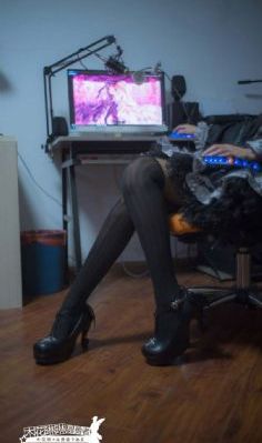 黄色片网站免费看_720免费在线播放