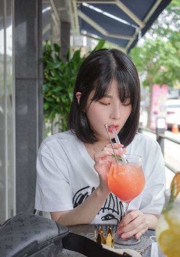 欧美aa在线观看_剧情片在线视频播放