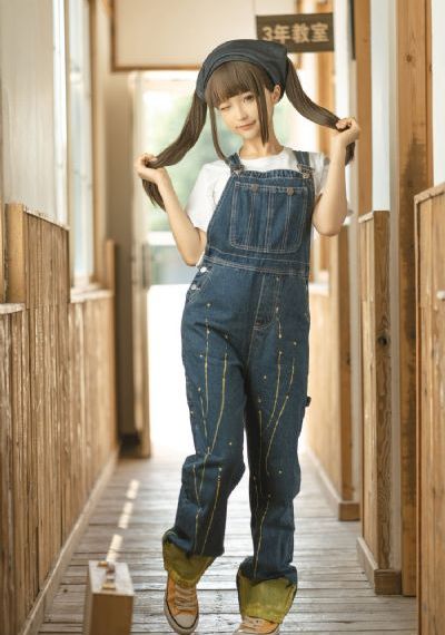 中国美女黄色录像_HD手机免费观看完整
