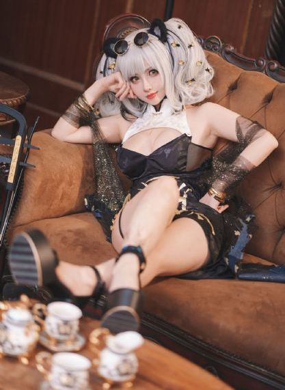 亚洲老女人摸她毛茸茸阴道_剧情片高清完整版