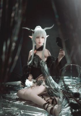欧美一区二区三_免费手机在线看片