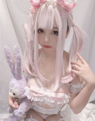 欧美丰满少妇_手机免费播放动漫