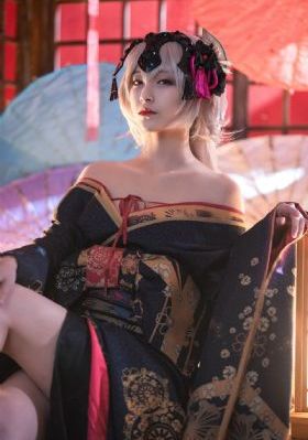 久久久精品日韩av大片_高清完整视频观看